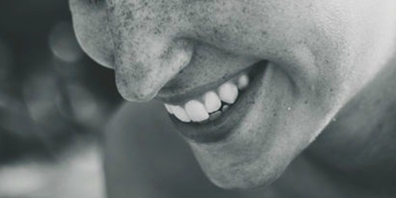 Stocksy_txpd5e8b2c08O0200_Small_220261.jpg (1)